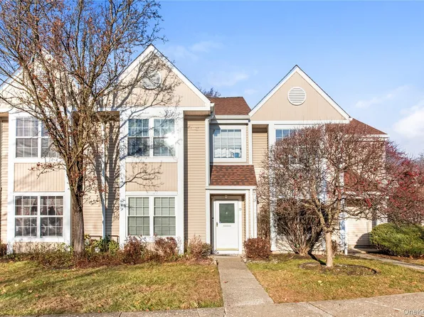 79 Creekside Circle, Spring Valley, NY 10977