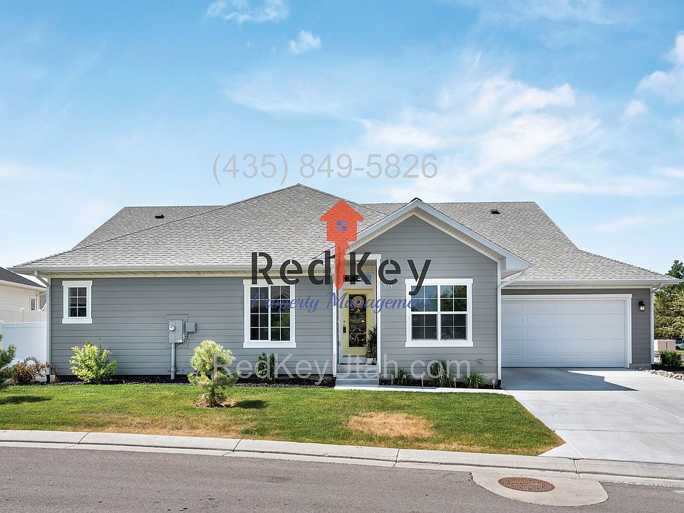 574 E Glenpoint Ct_08062023