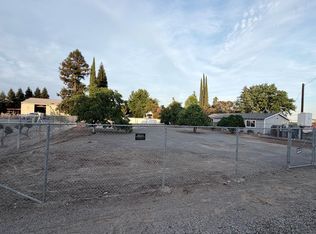 3267 Feather River Blvd, Olivehurst, CA 95961
