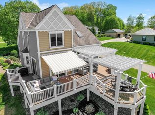 4010 Apple Valley Dr, Howard, OH 43028