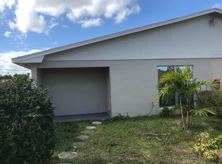 2093 E Bond Dr, West Palm Beach, FL 33415