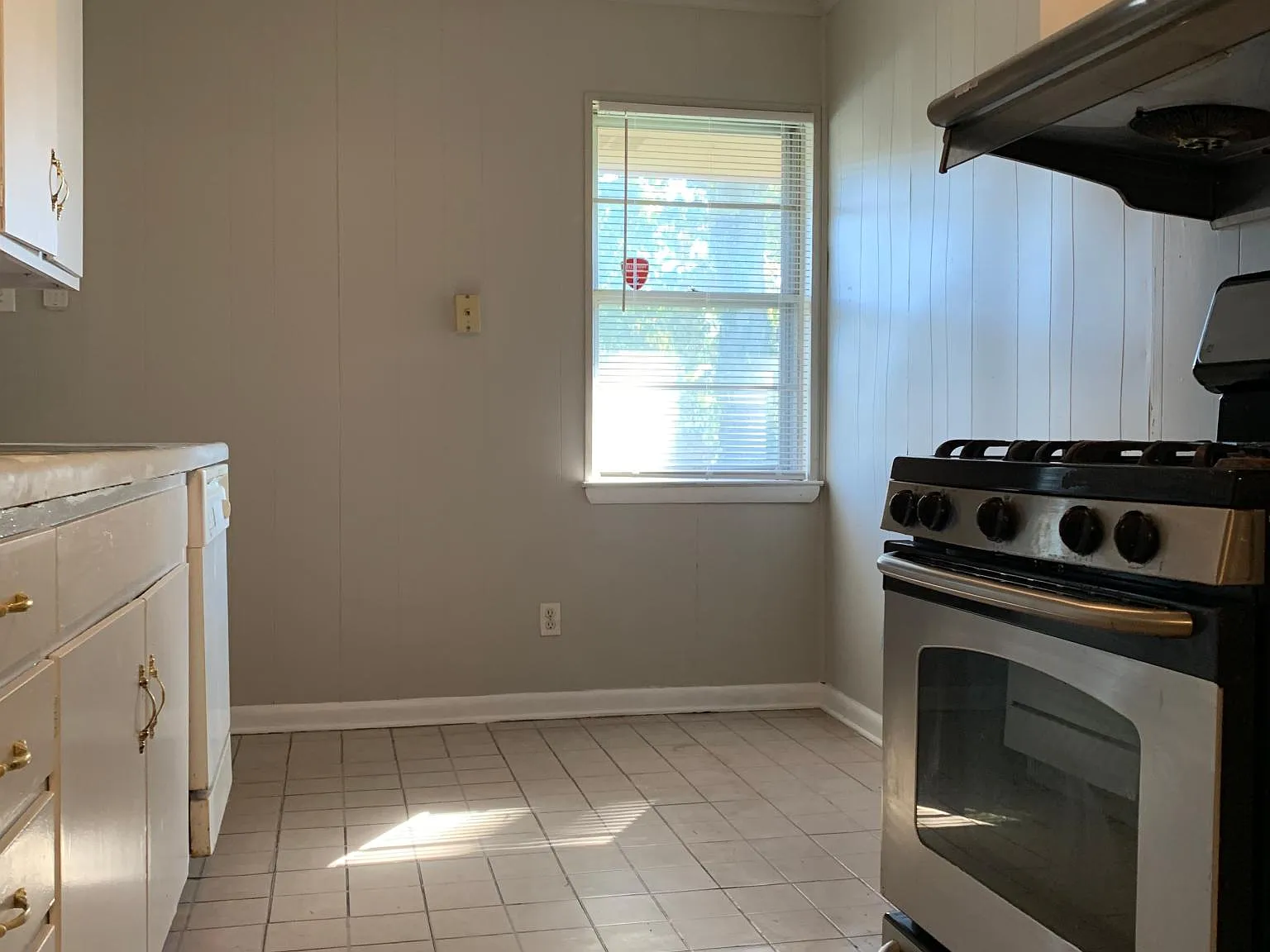 5109 Rolling Fields Dr — Photo 3