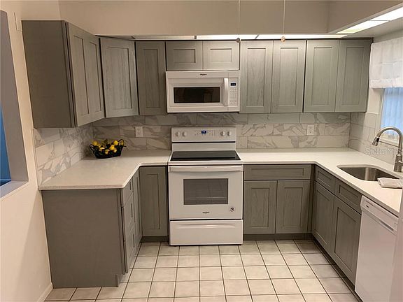 4th image of 11707 Stamfield Dr