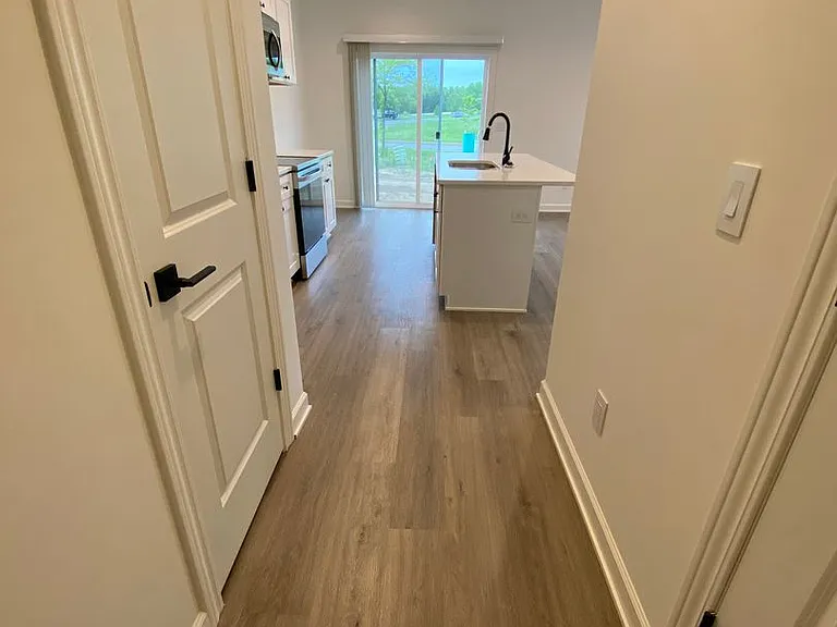 2450 Cedarwood Ln — Photo 17