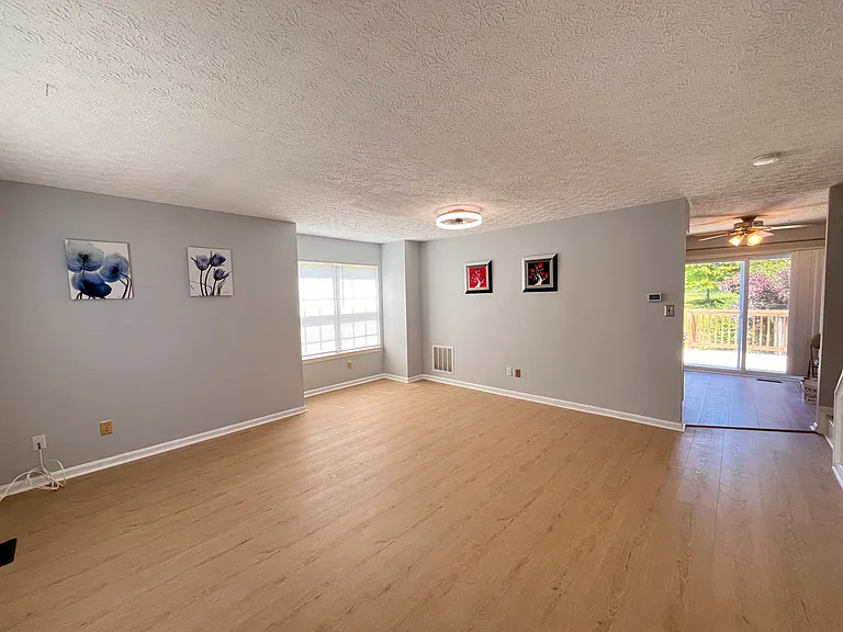 3301 Betterton Cir — Photo 3