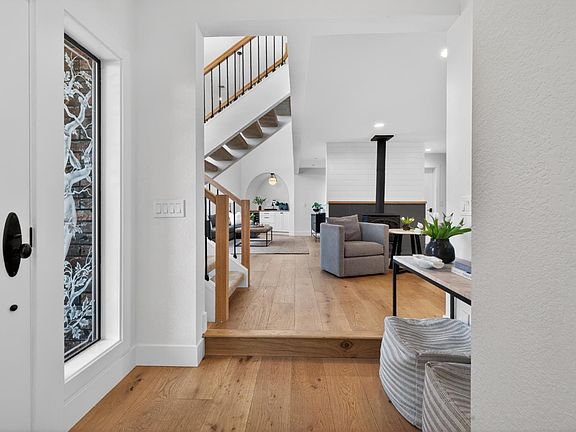 5th image of 4715 Muirfield Court