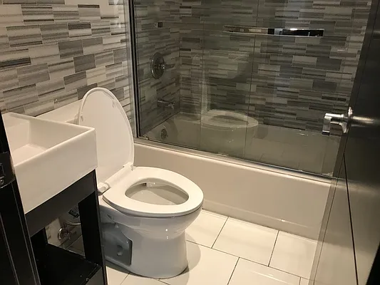 Rented by Your Vanity Realty | media 31