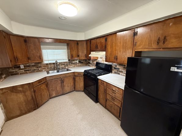 594 Lansingville Rd #1
