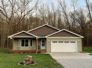 3079 Fruit St, Clay, MI 48001