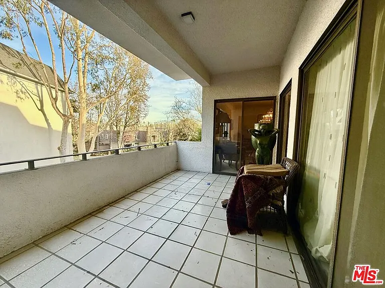 637 Wilcox Ave #2D — Photo 19
