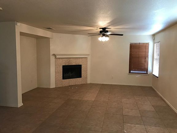 3rd image of 5424 Maverick Dr