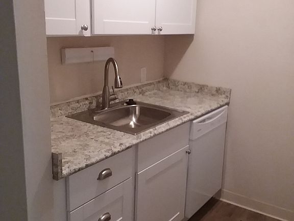 2nd image of 8140 Page Ave APT A3