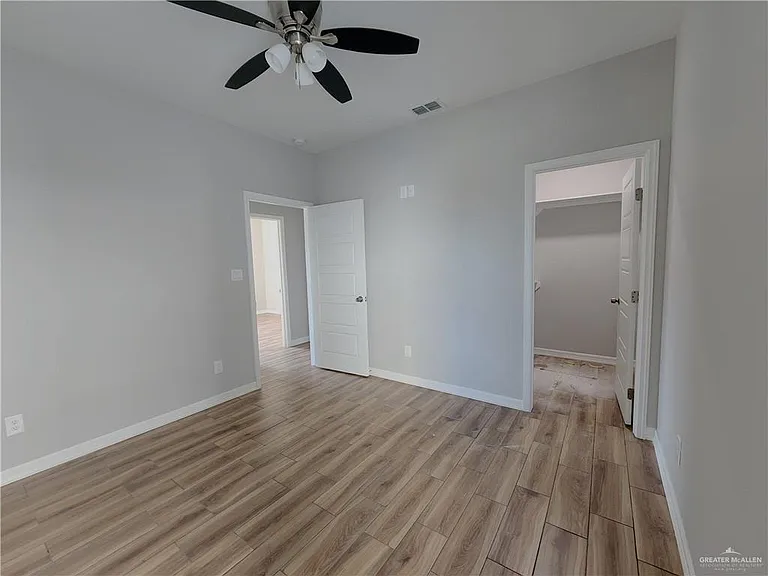 805 W Los Tesoros Dr #4 — Photo 7
