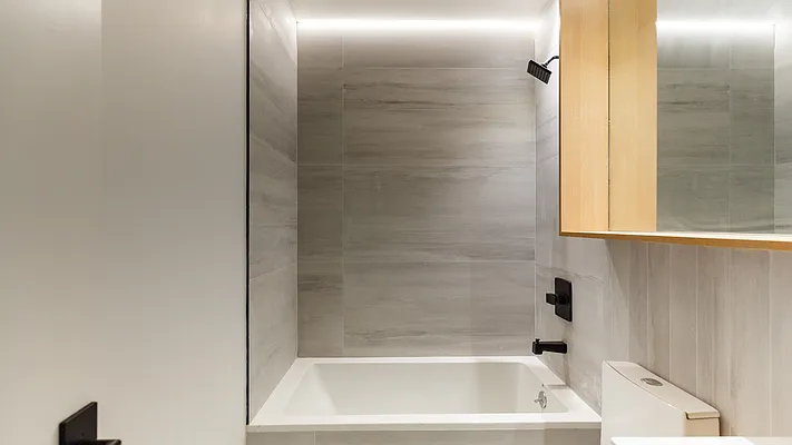 Rented by Nooklyn NYC LLC | media 61