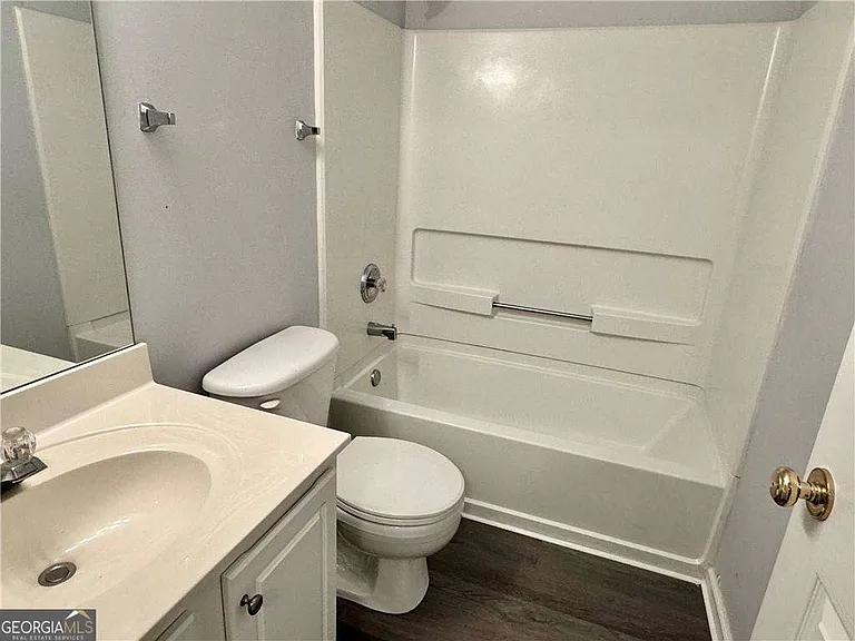 3389 Lathenview Ct — Photo 19