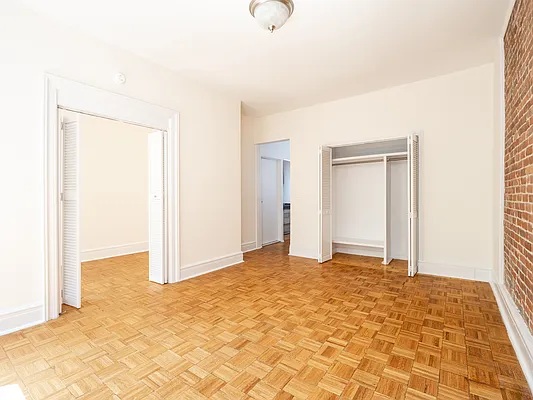 Rented by City Connections Realty | media 14