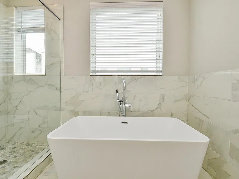 5903 Val Verde St #D — Photo 8