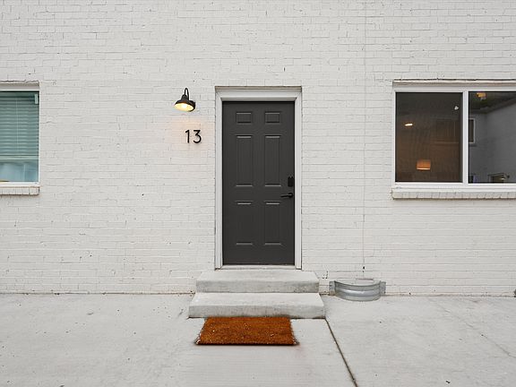 3rd image of 2129 Acklen Ave #13