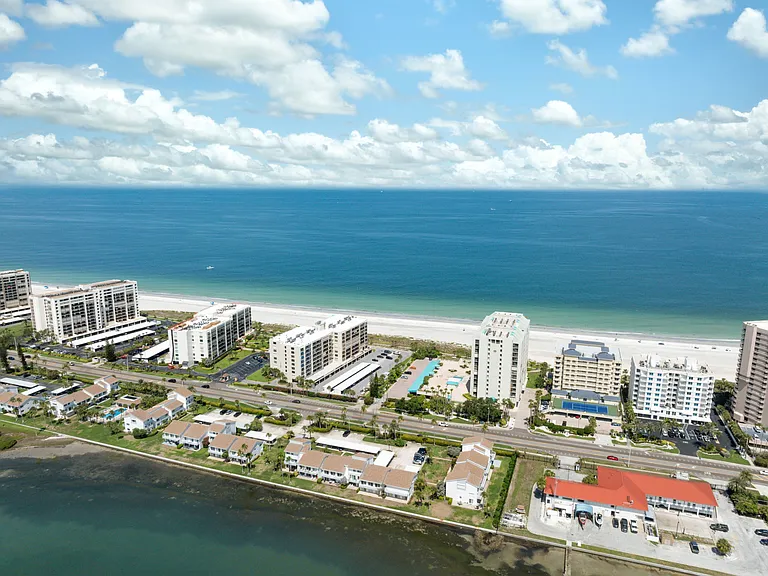 1401 Gulf Blvd #206 — Photo 13