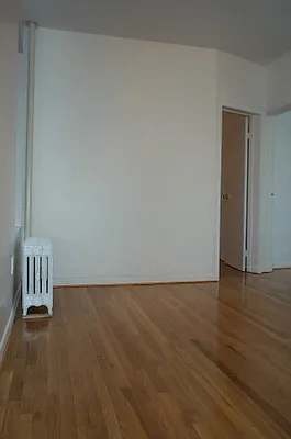 Rented by Tower Brokerage | media 17