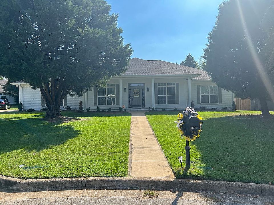 1st image of 8702 Rolling Hills Dr