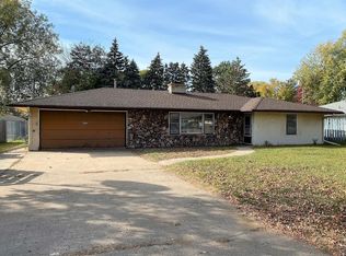 7924 6th St NE, Spring Lake Park, MN 55432