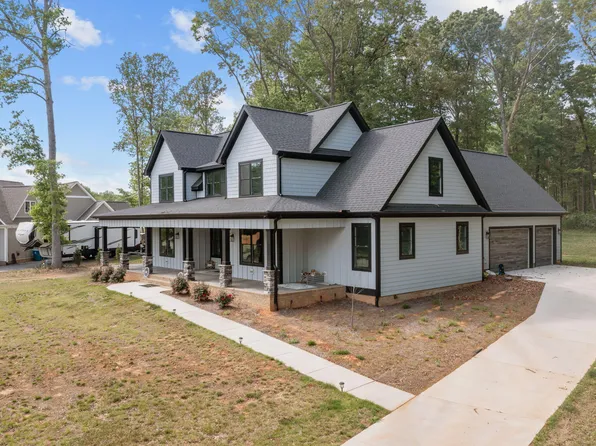 2560 John Lewis Rd, Burlington, NC 27217