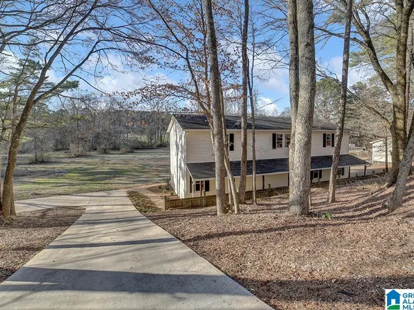 7121 Goodner Mountain Rd, Pinson, AL 35126