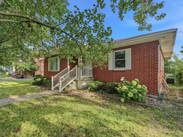1013 W Burkhart St, Moberly, MO 65270