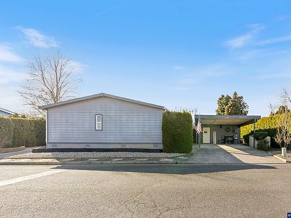 2nd image of 1377 SW Louise Dr