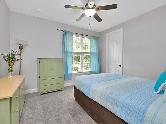 4th image of 902 Bay Breeze Cv