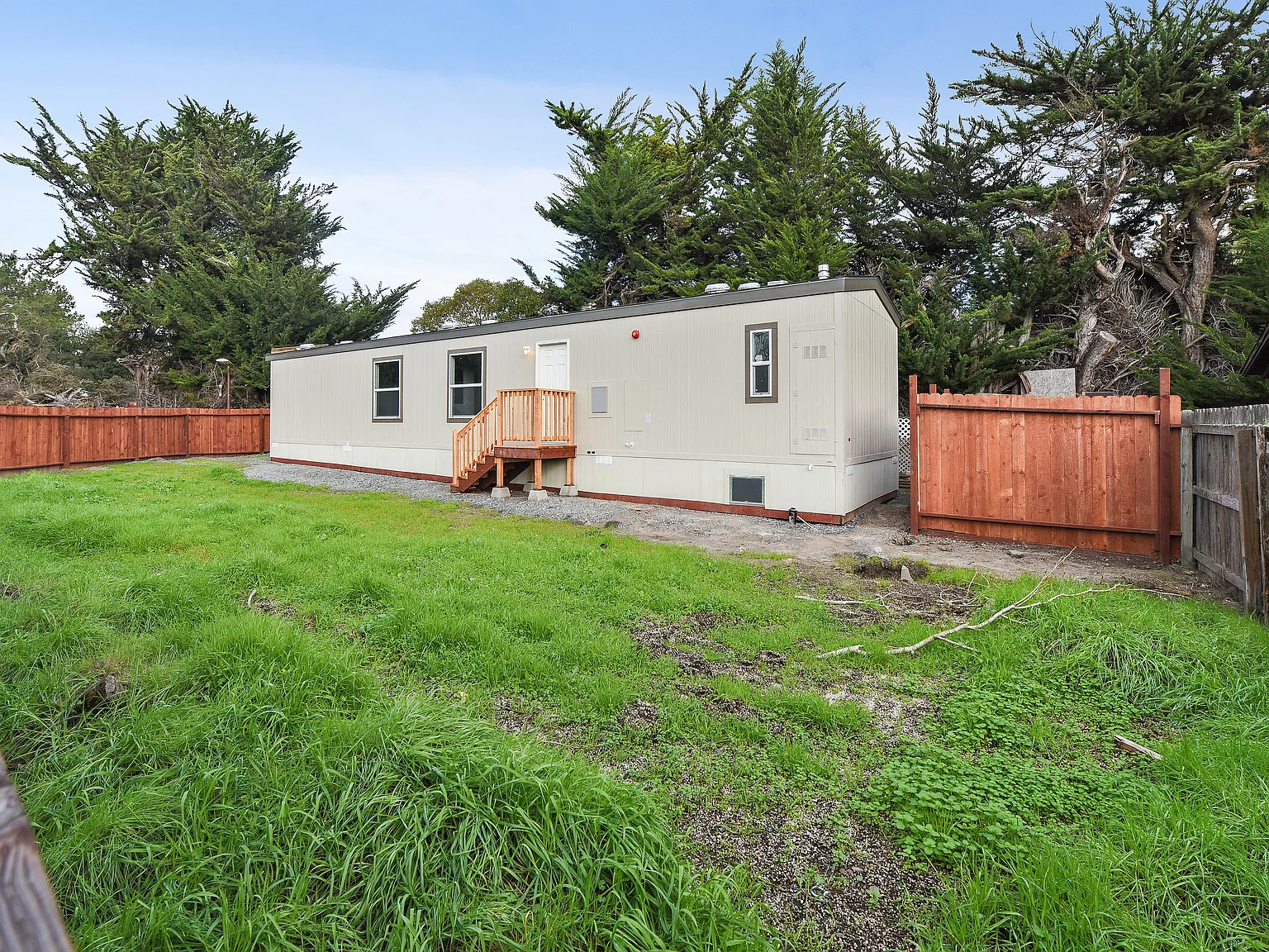 2 bed, 980 sqft, $3,000 — Photo 1