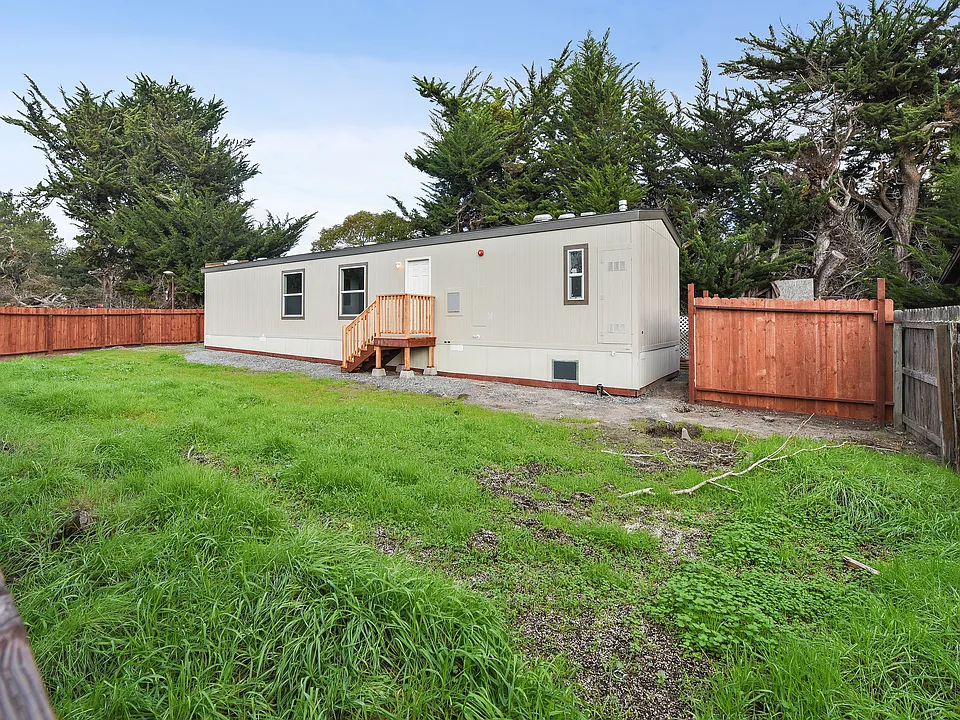 2570 Bodega Ave #D