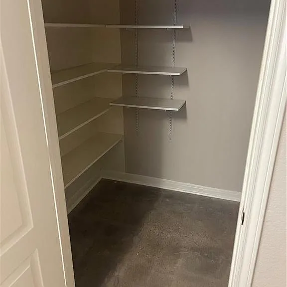 1718 Woodvista Pl — Photo 14