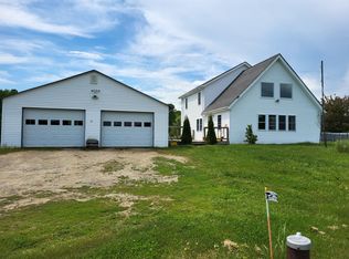 14 Clover Leaf Dr, Brooks, ME 04921