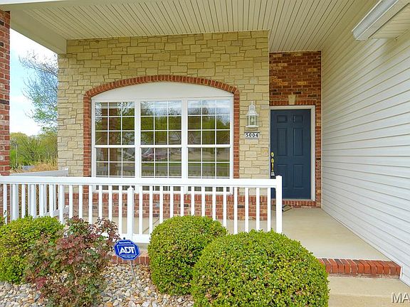 3rd image of 5004 Castlegate Ln