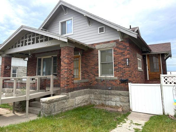 710 N Jackson St #1/2