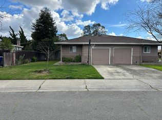 1300 Silver Ridge Way, Sacramento, CA 95831