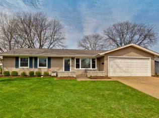 530 Grace Ln, Schaumburg, IL