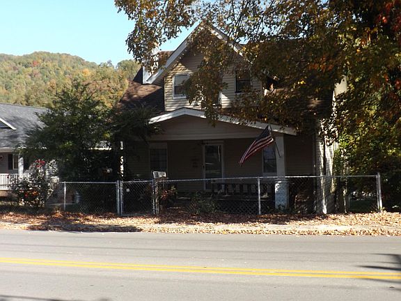 2nd image of 511 W Tennessee Ave
