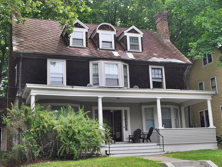 115 Dewitt Pl — Photo 12
