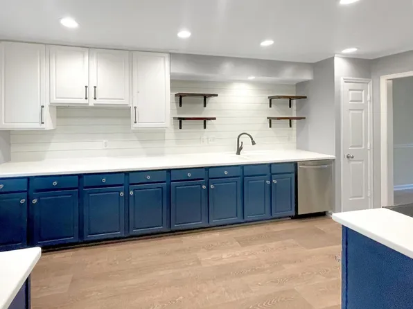 209 Boxwood Dr, Franklin, TN 37069