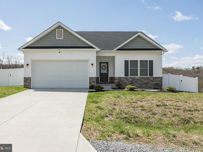 42 Larimar Ln, Inwood, WV, 25428