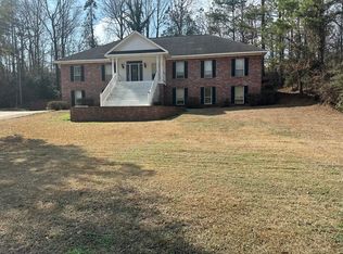 2005 Hidden Valley Dr, Columbus, MS 39701