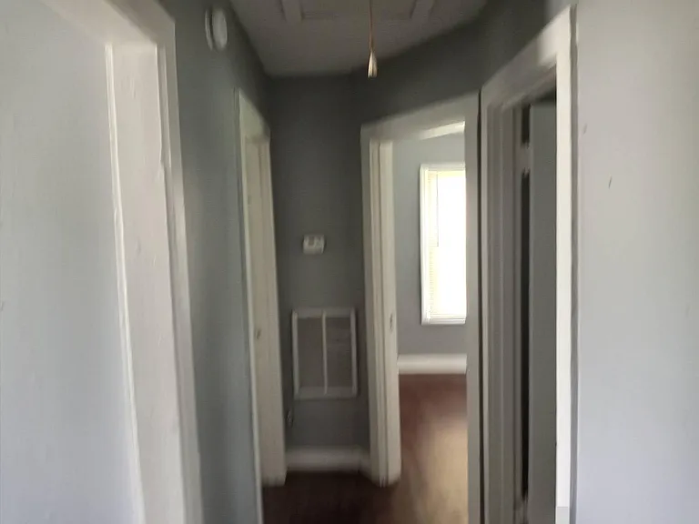 111 James Ave — Photo 6