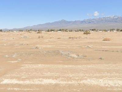 140 E Interceptor Dr, Pahrump, NV, 89060