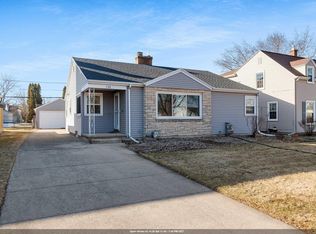 138 Hazel St, Neenah, WI 54956