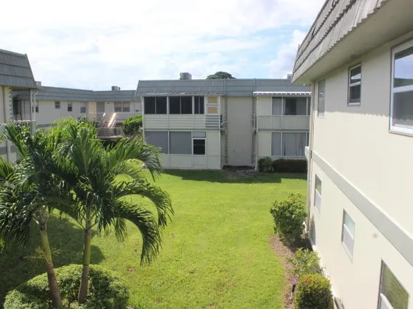 228 Monaco E, Delray Beach, FL 33446