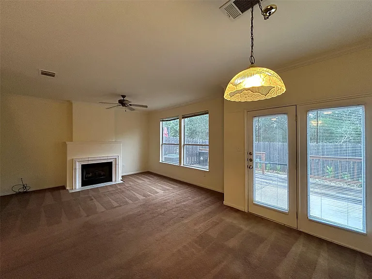 4620 W William Cannon Dr #5 — Photo 4
