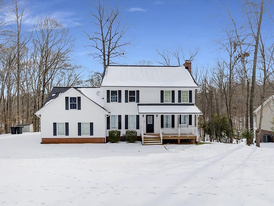 1st image of 60 Stacey Ct